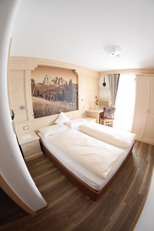 Hotel Val Selva di Val Gardena Rum bild