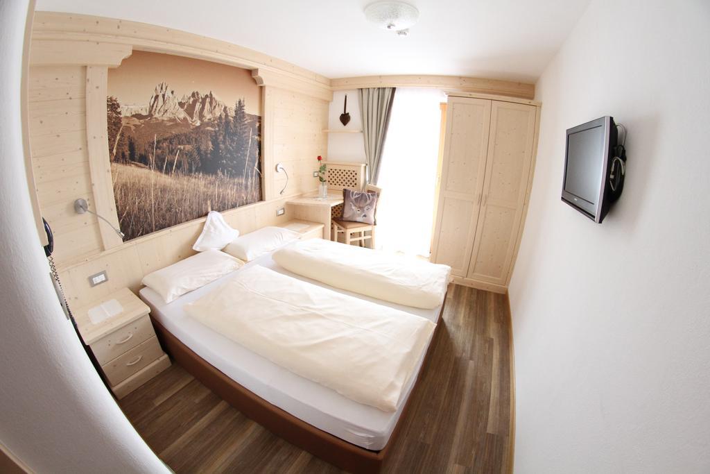 Hotel Val Selva di Val Gardena Rum bild